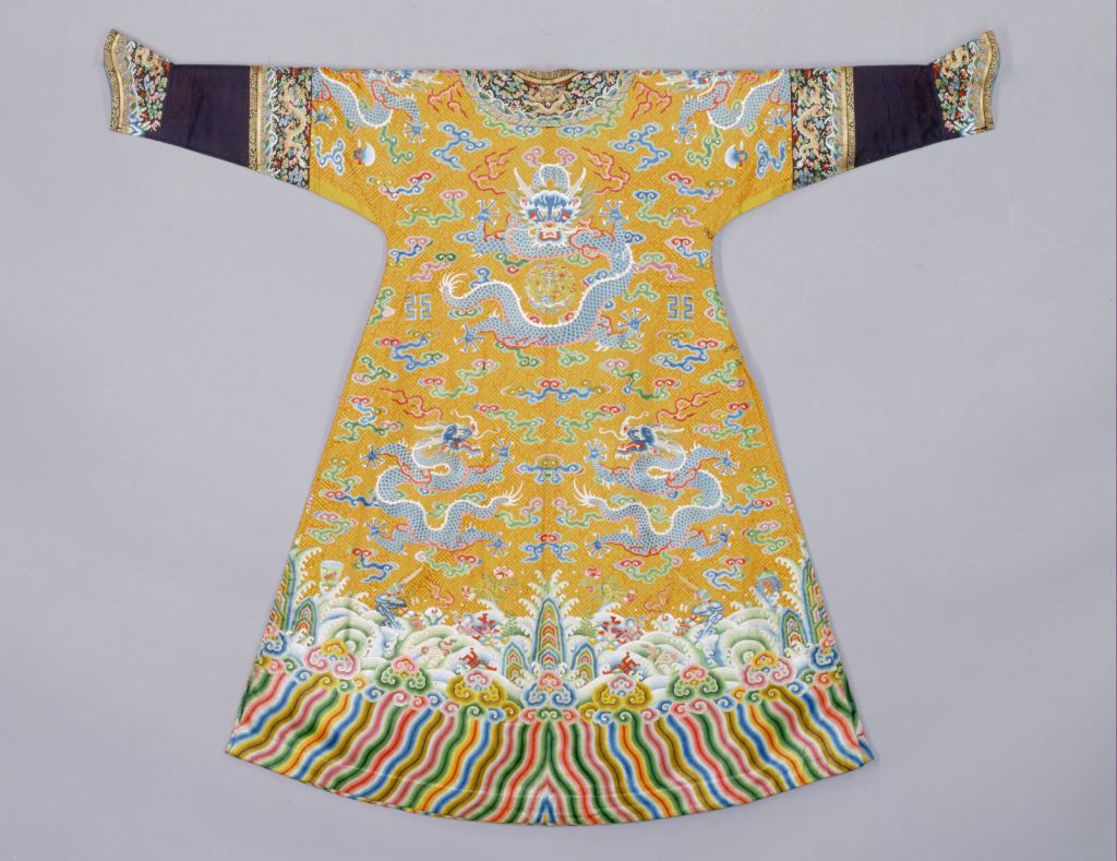 图片[2]-Bright yellow yarn double-sided embroidered cloud dragon single robe-China Archive